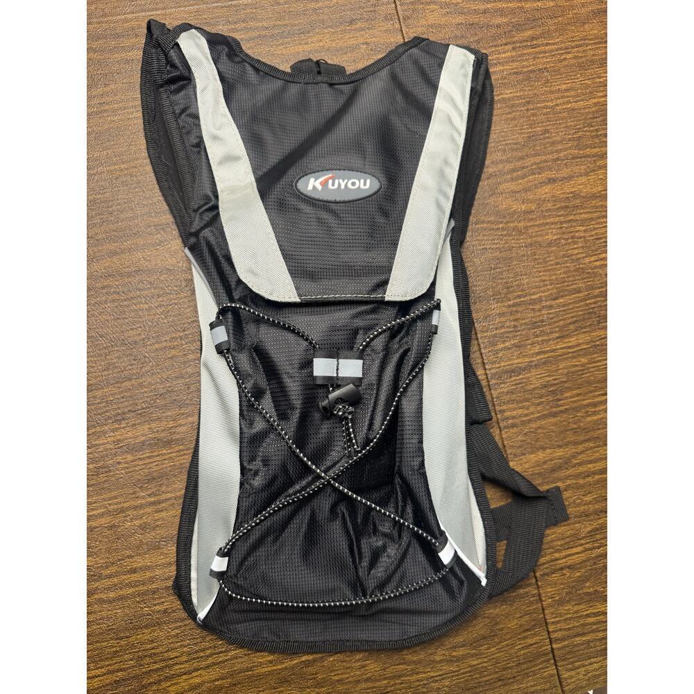 KUYOU Hydration Pack with 2L Hydration Bladder Water
Rucksack Backpack